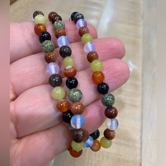 Multi color hard stone beaded intertwined bracelet stretch Opal onyx - Picture 9 of 10